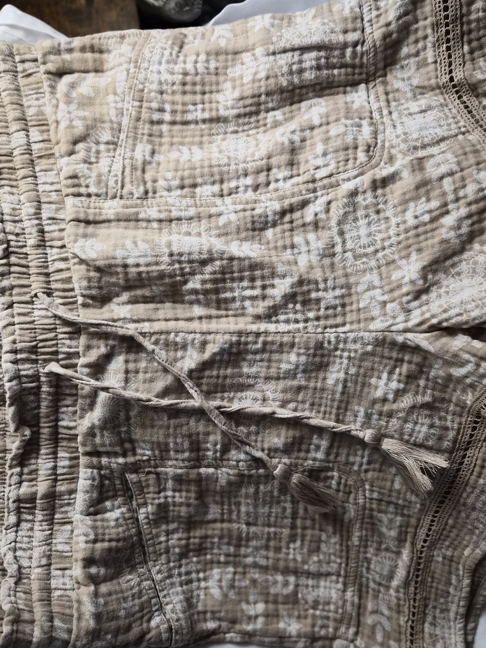 Frye Beige Textured Drawstring Shorts - Picture 1 of 6